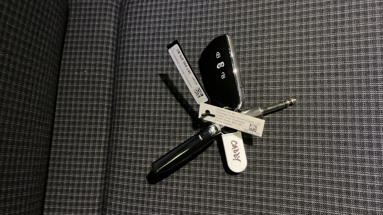 Volkswagen Caddy Maxi Caddy Cargo Maxi C20 Diesel 2.0 TDI 102PS Commerce Plus Van [Tech Pack]